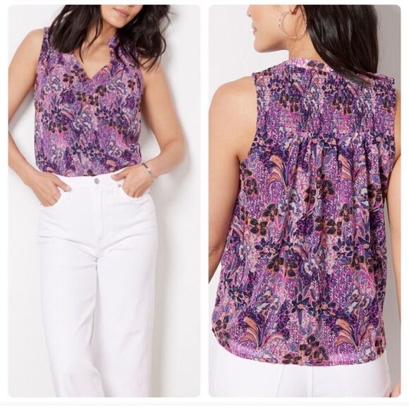 Evereve Darby Chiffon Smocked Floral Sleeveless Blouse Size XS Purple - Picture 2 of 7